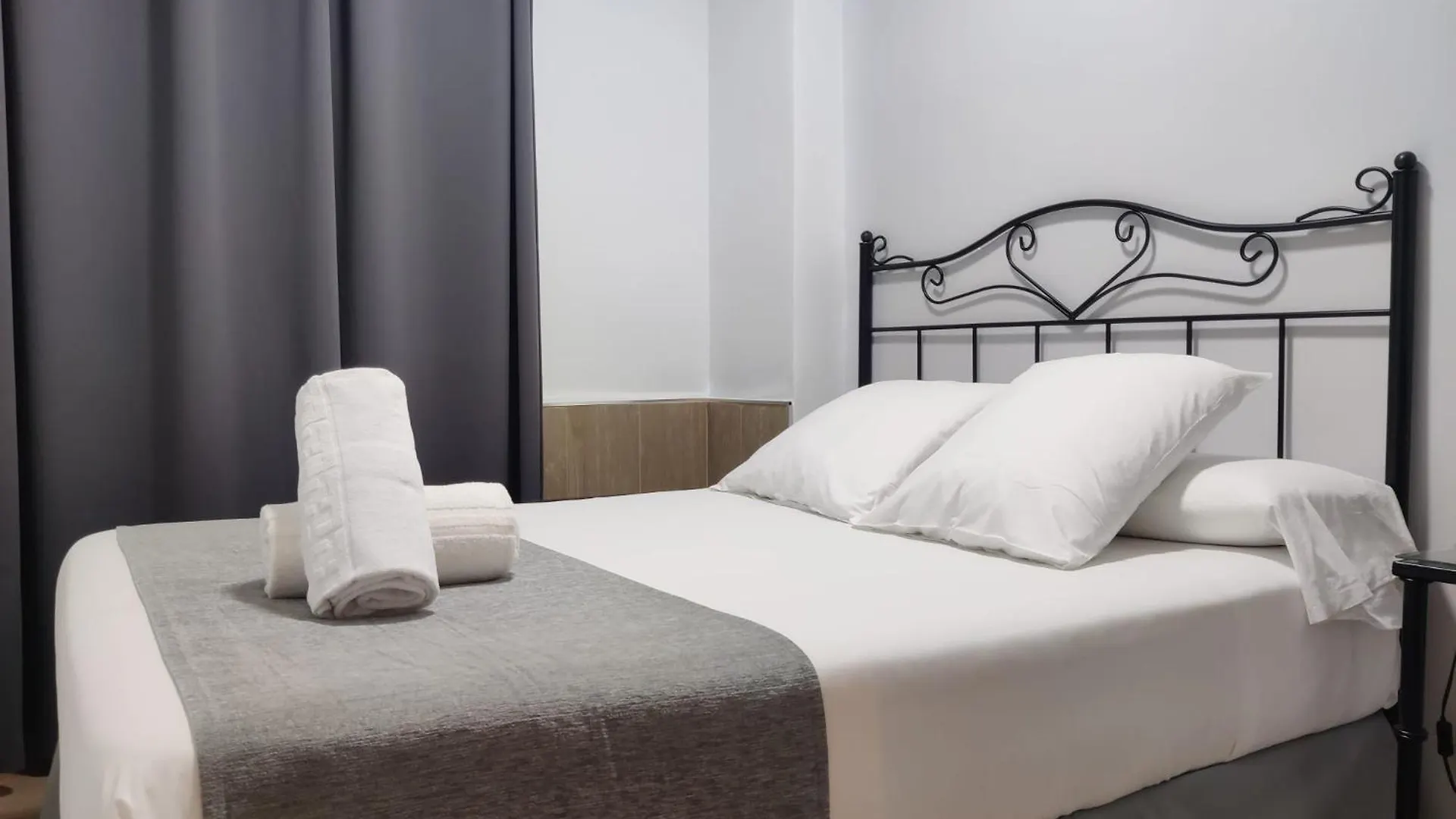 Guest house Hospederia Luis De Gongora Hotel Cordoba Spain